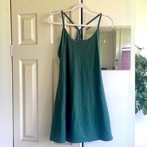 Outdoor Voices Green Size M Exercise Dress